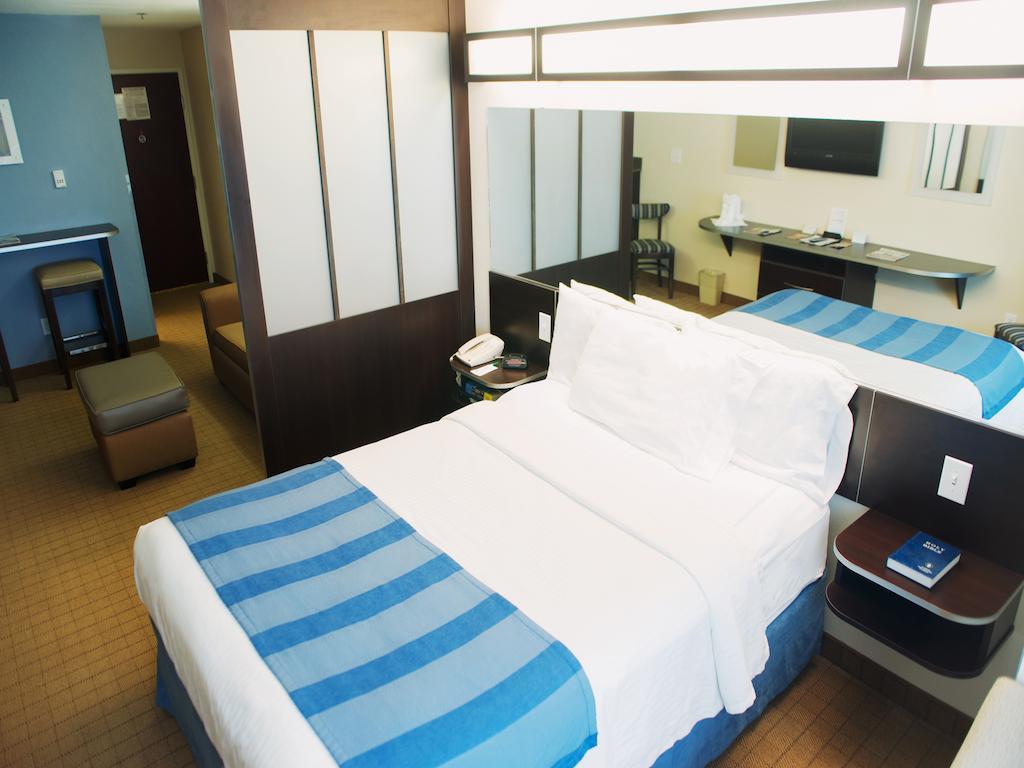 Three Rivers Inn & Suites Port Arthur Cameră foto