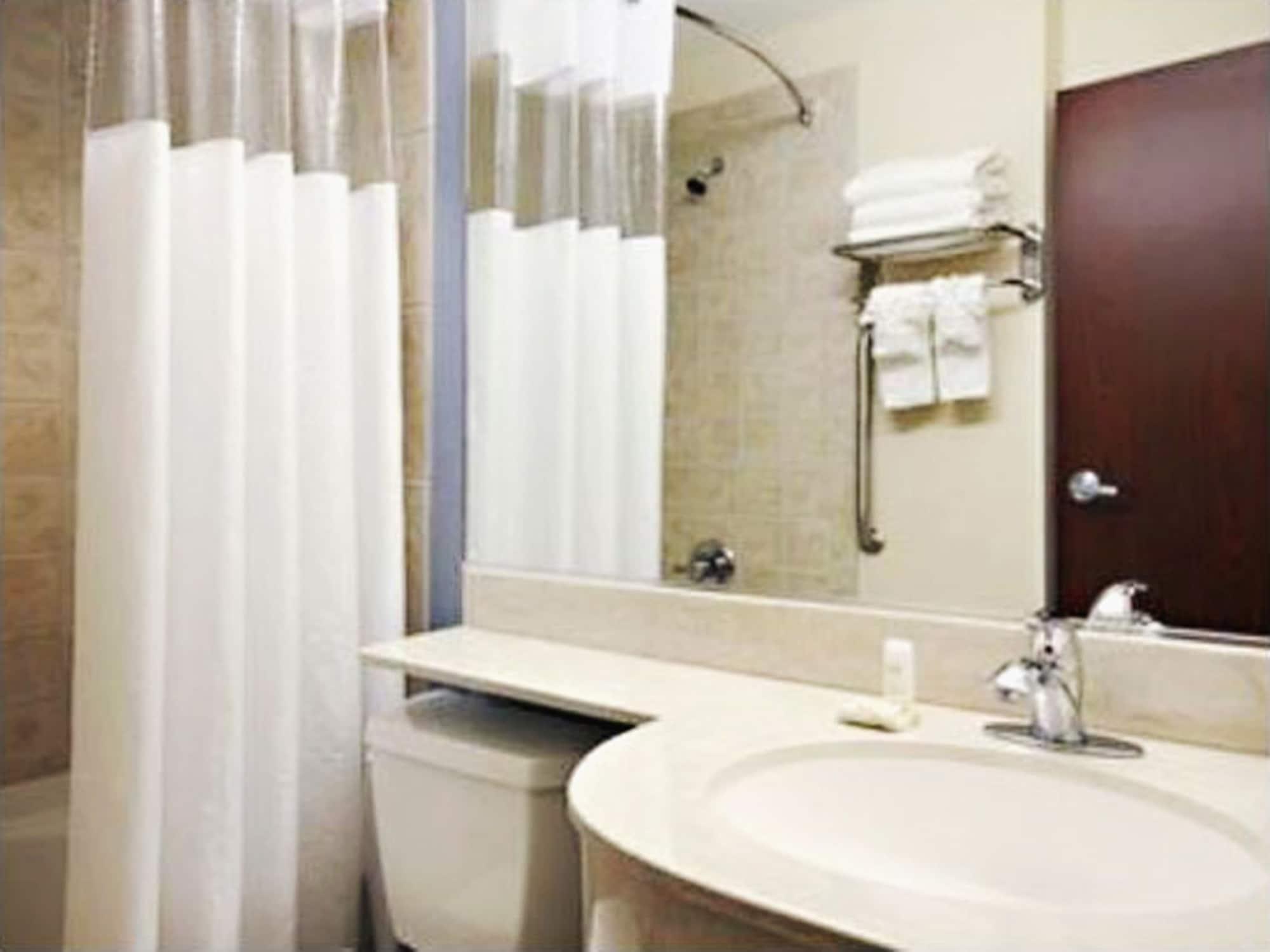 Three Rivers Inn & Suites Port Arthur Cameră foto